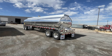 Small Fuel Tanker Trucks for Sale _ Reliable & Affordable Models
