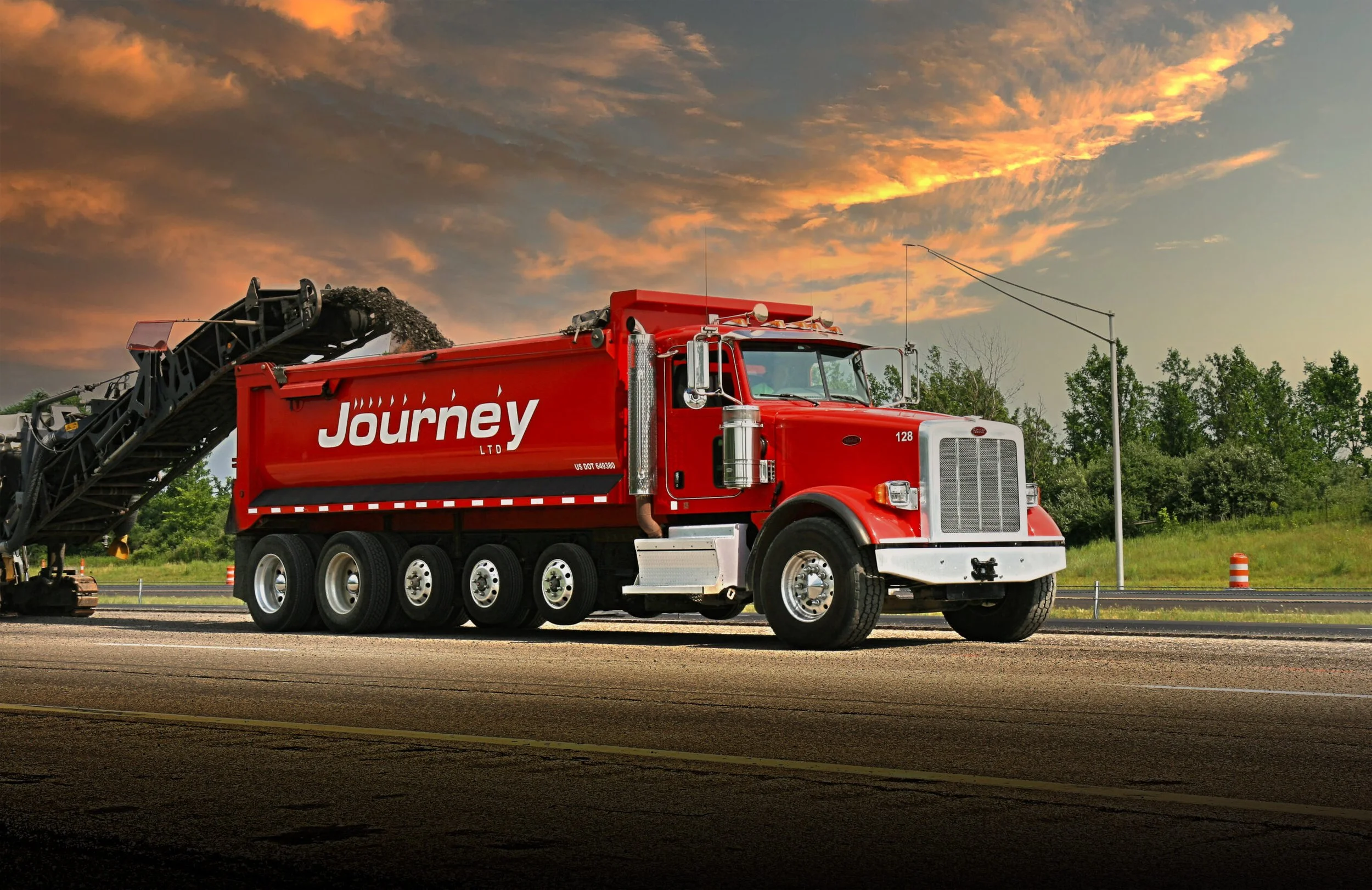 Find the Best Dump Truck Hauling Companies Near You