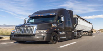 Where to Buy Triaxle Trucks_ Best Deals & Inventory Guide