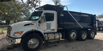 Your Local Guide to Automatic Dump Trucks for Sale & Pricing