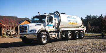 Eastway Tank Trucks_ Safe and Efficient Chemical Hauling Services