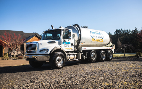 Eastway Tank Trucks_ Safe and Efficient Chemical Hauling Services