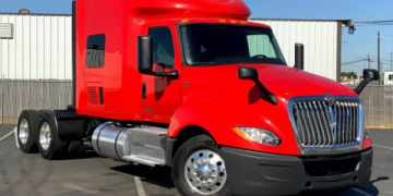 Conventional Sleeper Trucks for Sale_ Find Your Ideal Rig Today