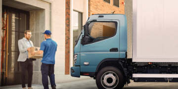 How Electric Freight Trucks Reduce Costs and Emissions