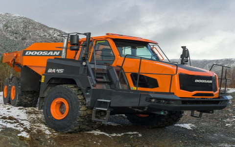 Top 5 Advantages of Using a Small Articulated Dump Truck