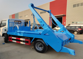 Swing Arm Garbage Truck  Urban Waste Collection