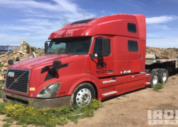 Find Your Volvo 780 Semi Truck for Sale _ Premium Listings