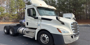 Used Day Cab Semi Trucks for Sale Near Me _ Find Local Deals