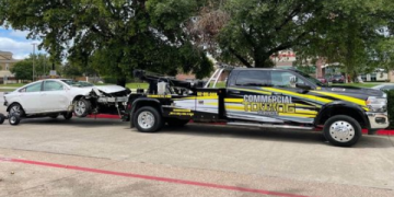 Locate a Big Rig Tow Truck Near Me for Commercial Vehicle Recovery