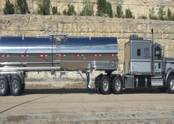 Two in One Tar Tankers for Sale _ Dual-Purpose Transport Solutions