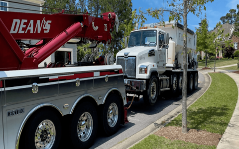 Breakdown Truck Manufacturer Reliable Towing Units