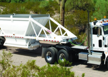 What to Look for in an Off-Road Dump Trailer for Your Tractor