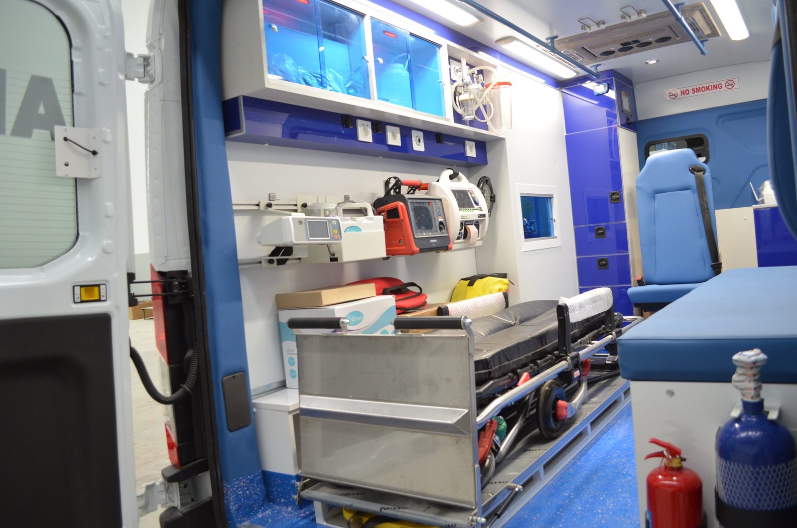 Ambulance Manufacturer  ICU and Monitoring Vehicles