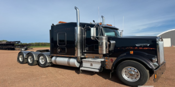 Tri Axle Heavy Haul Trucks for Sale _ Compare Models & Prices